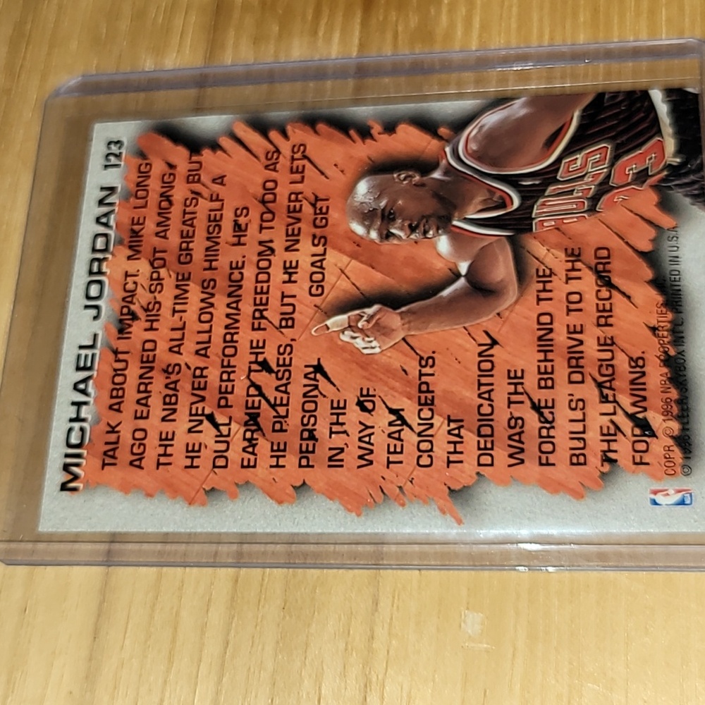 Michael Jordan. Fleer 96. Hardwood Leader - Picture 4 of 6